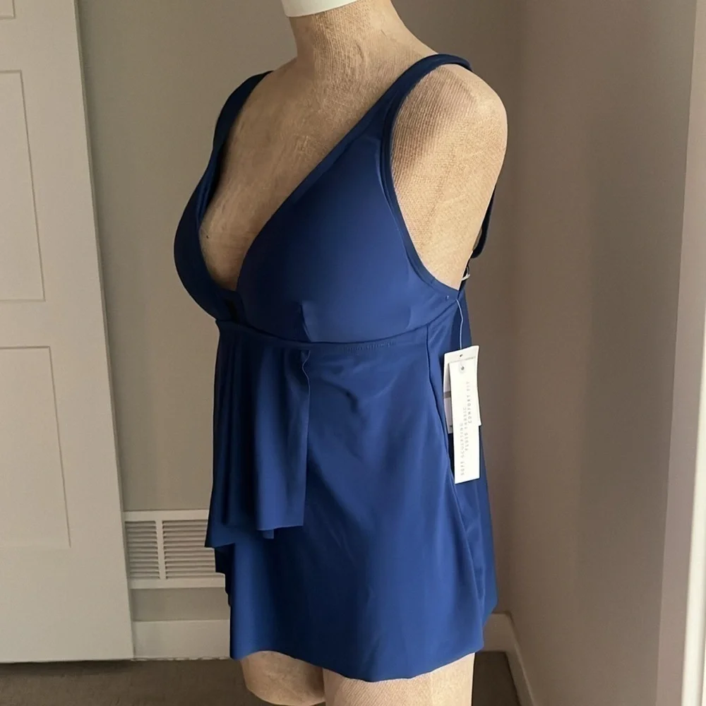 Beyond Control neck detail